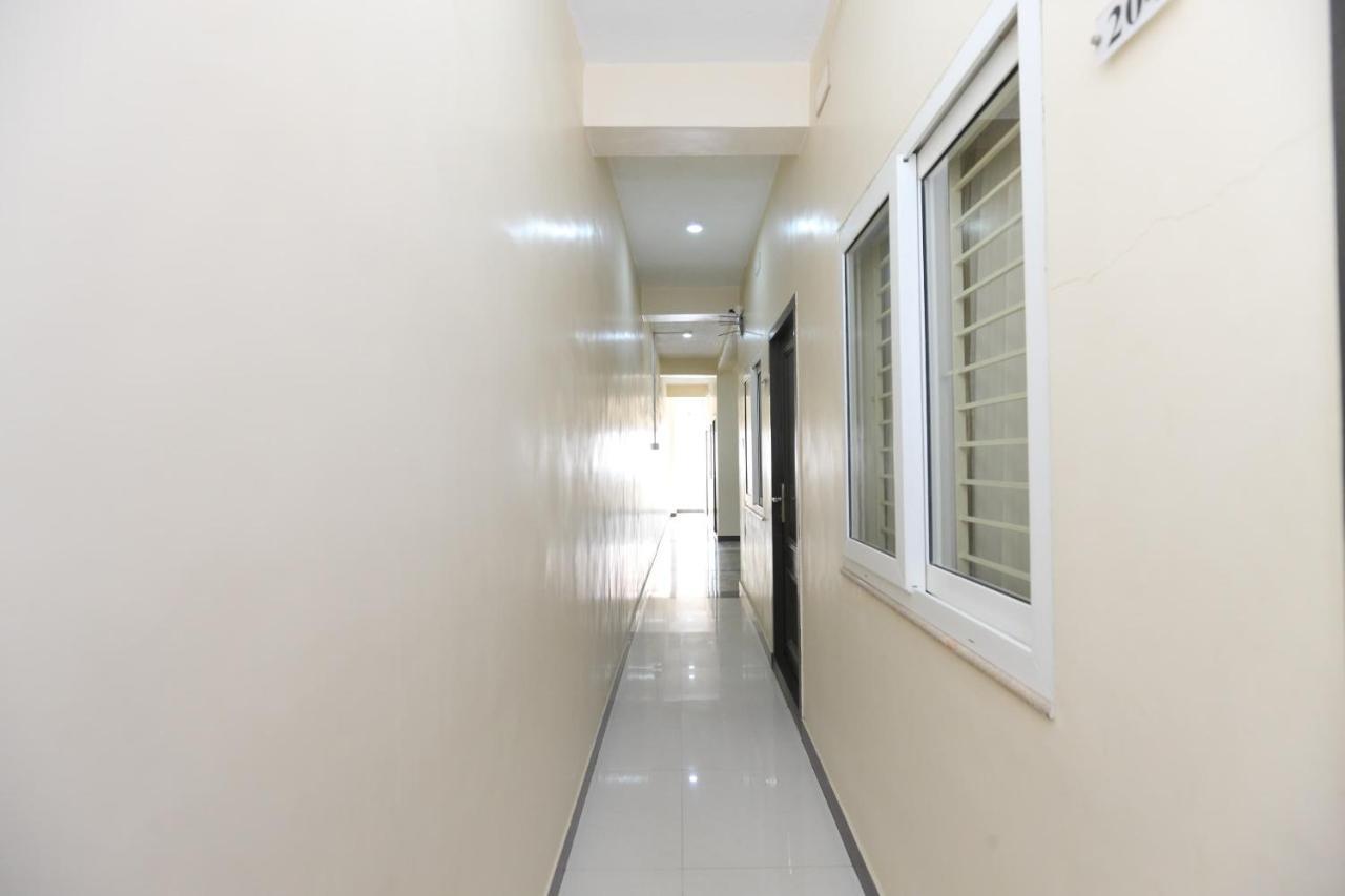 Oyo 14934 Kalyani Grand Hotel Chennai Luaran gambar